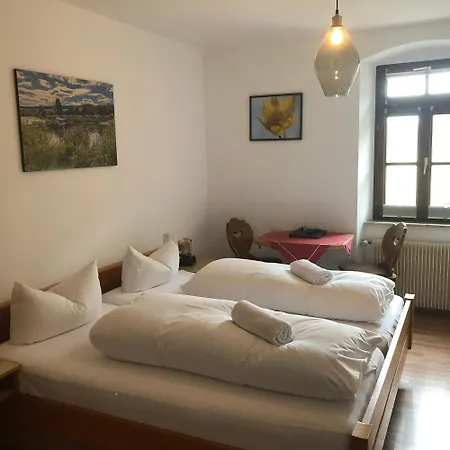 Zum Schiff Inn Obereisenheim