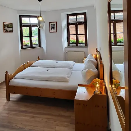 Inn Zum Schiff Obereisenheim
